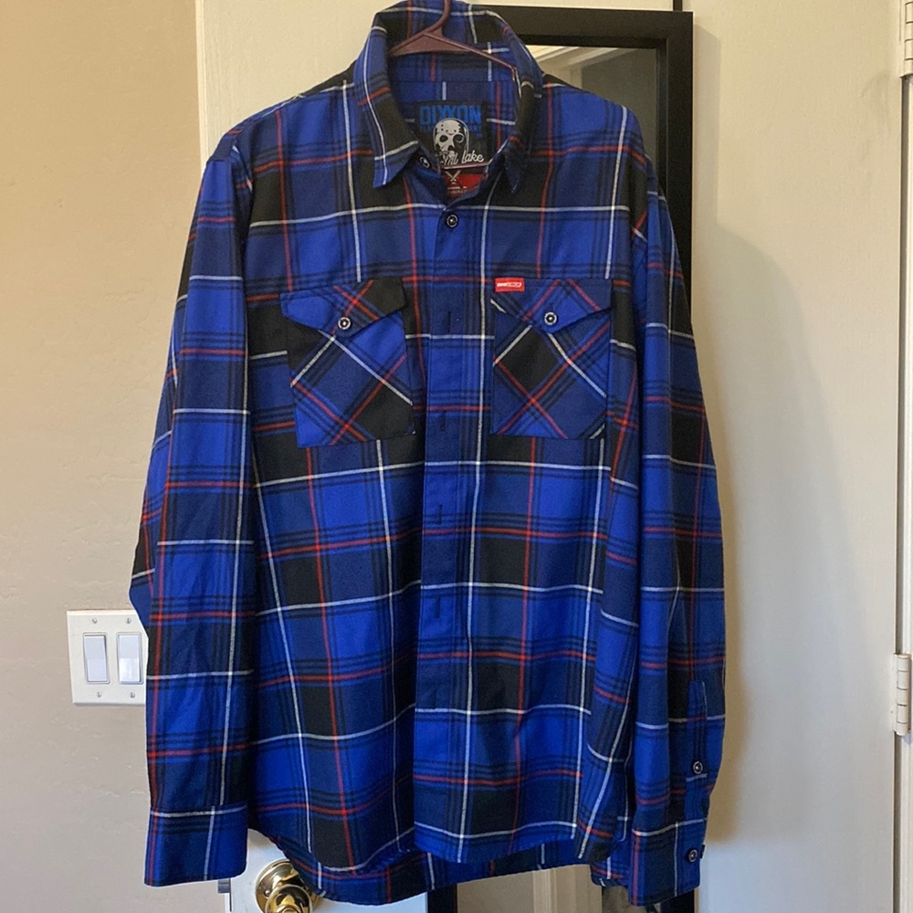 Dixxion flannel CAMP CRYSTAL LAKE EDITION